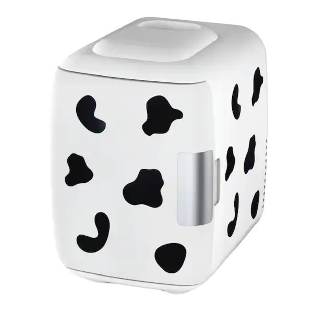 Mini makeup fridge